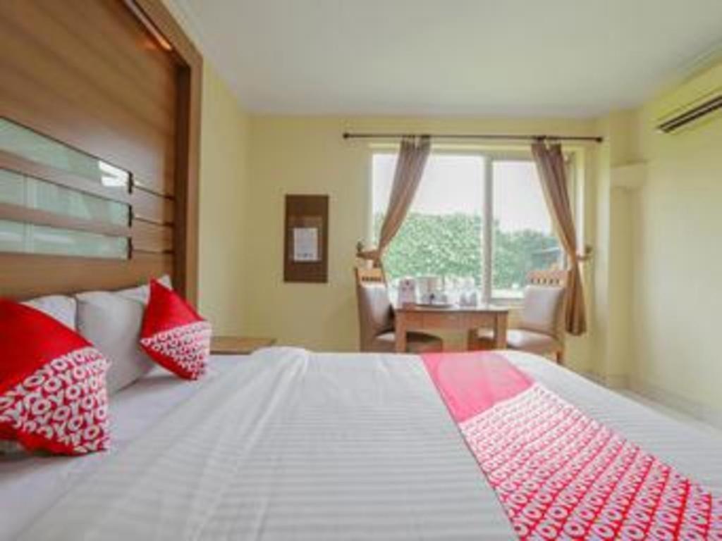 Hotel Senen Indah Syariah Jakarta Buitenkant foto