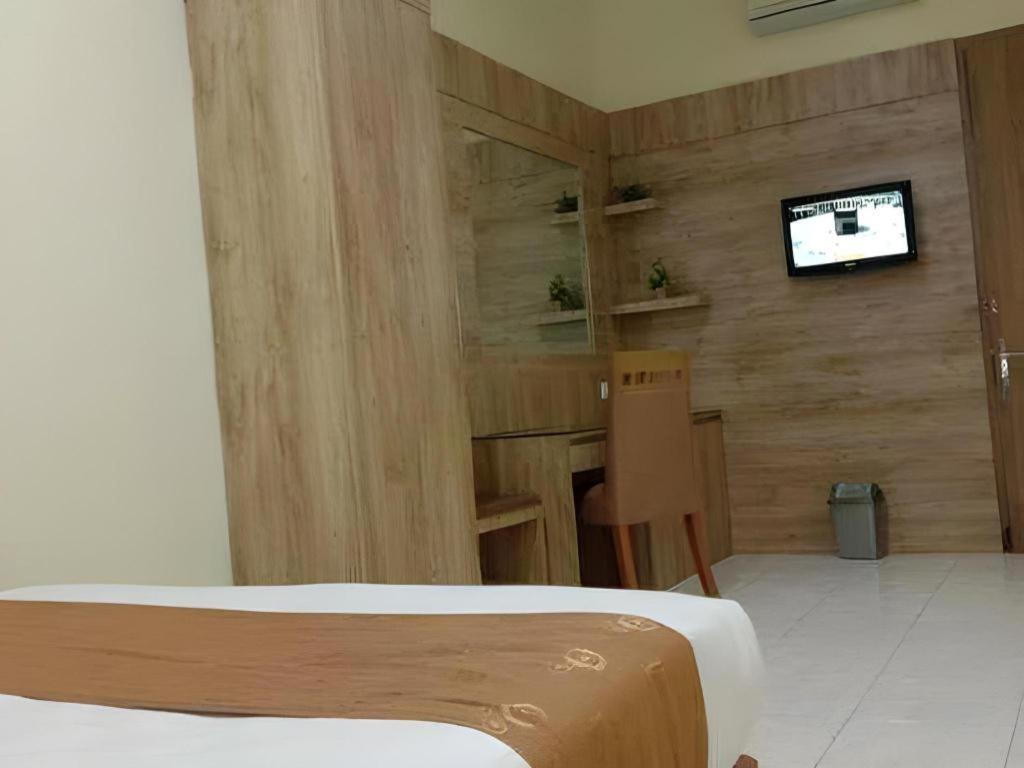 Hotel Senen Indah Syariah Jakarta Buitenkant foto